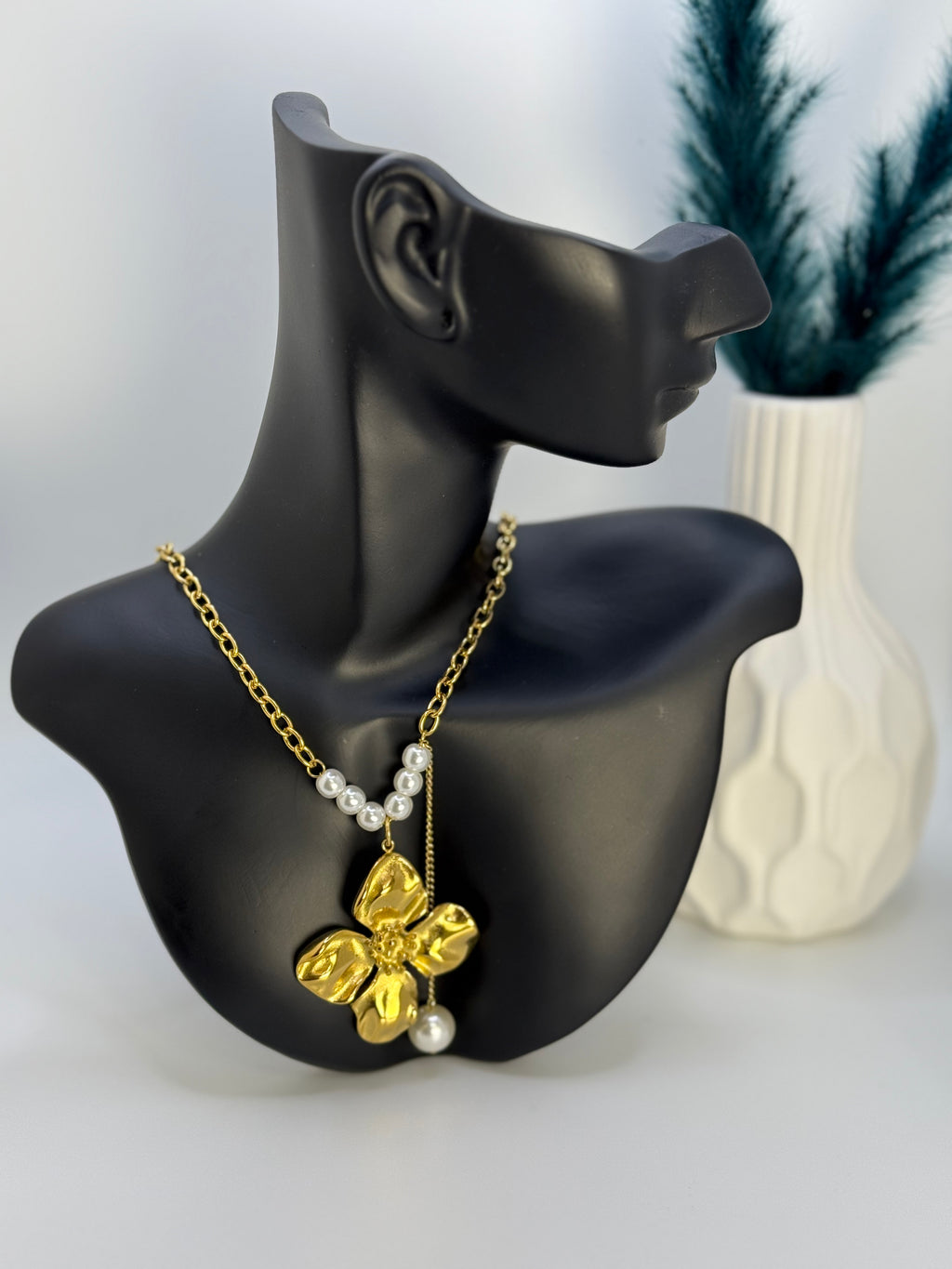 Luxe Statement Neckless