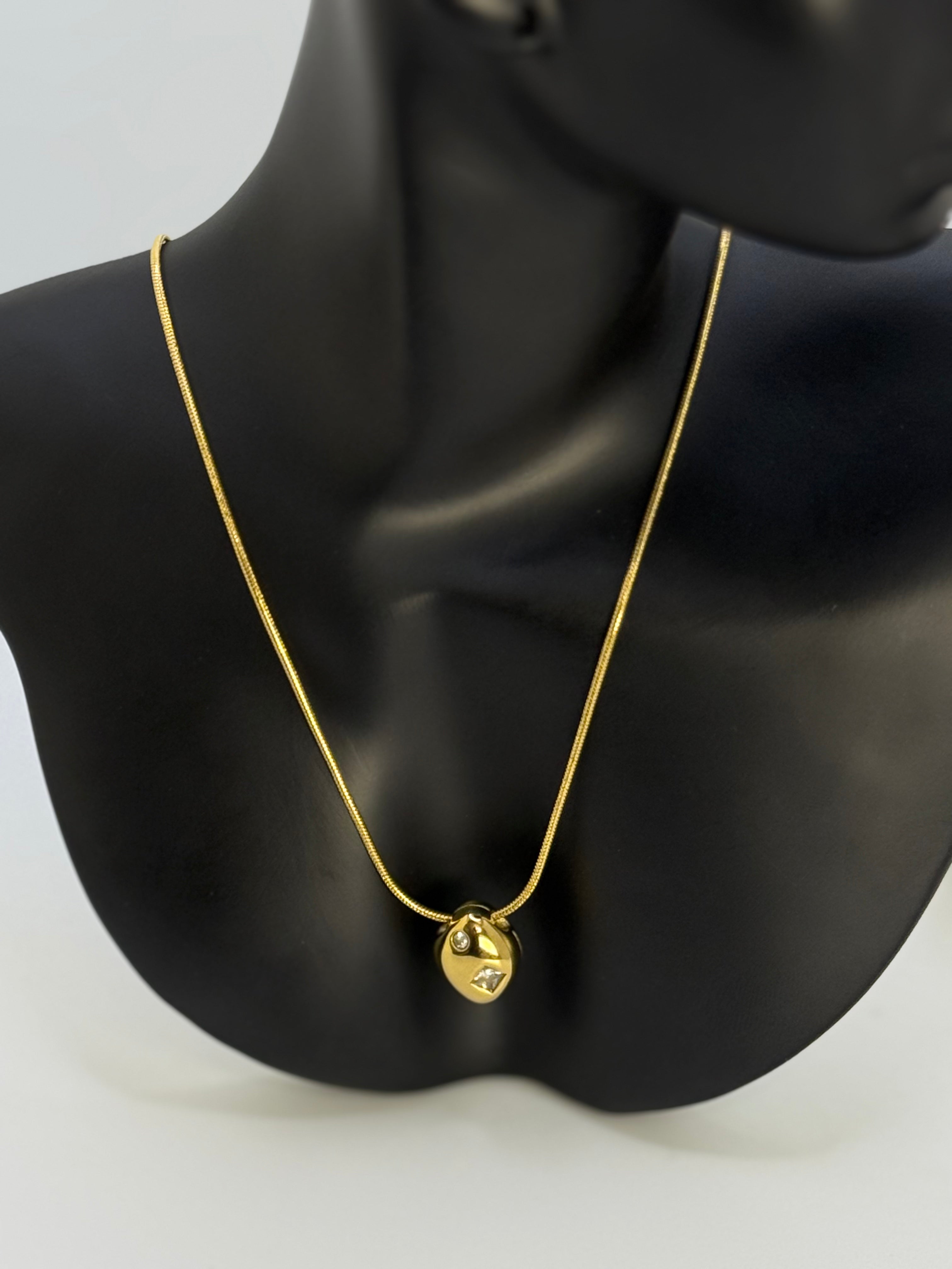 Glow Essence Necklace