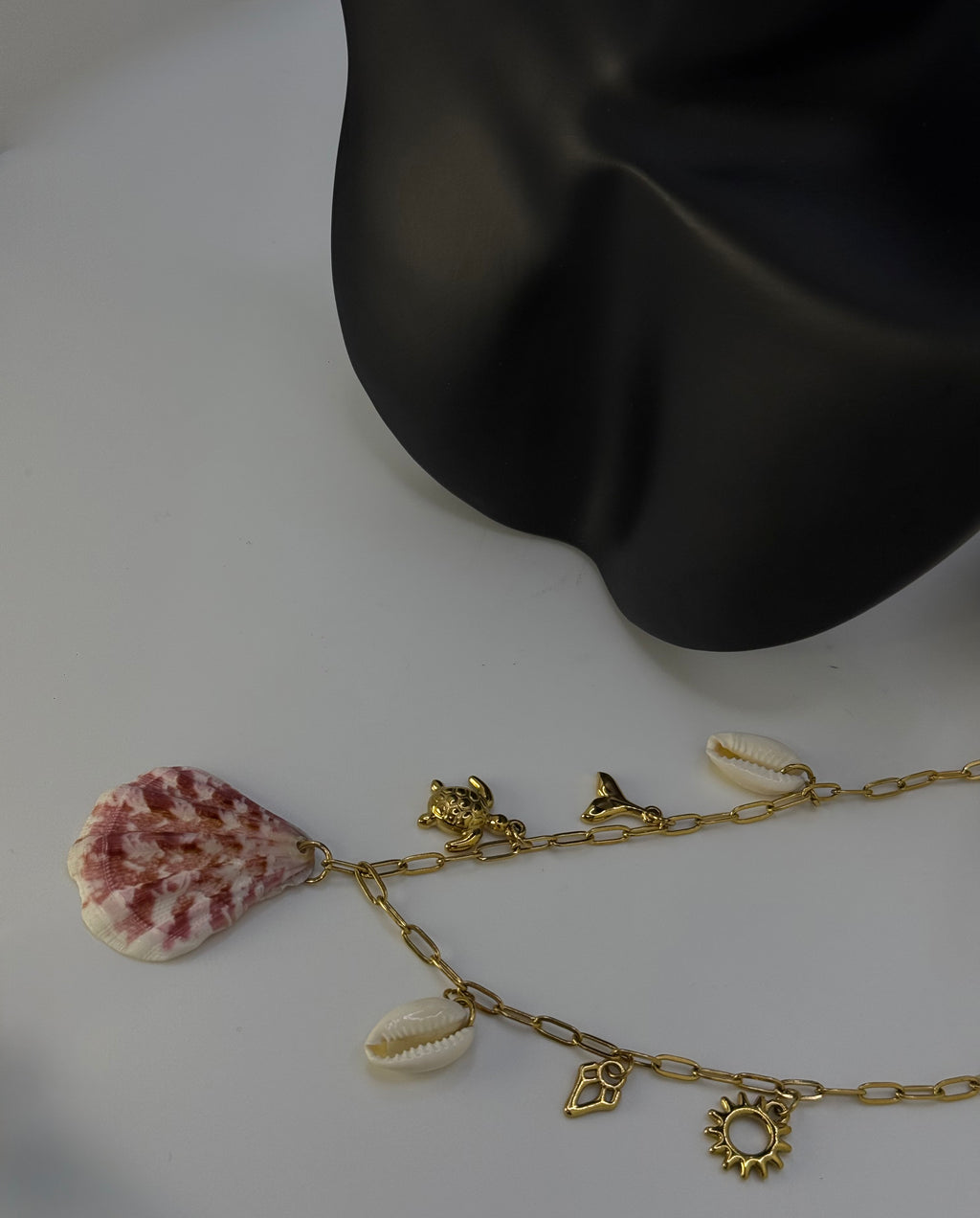 Luxury Flow Neckless