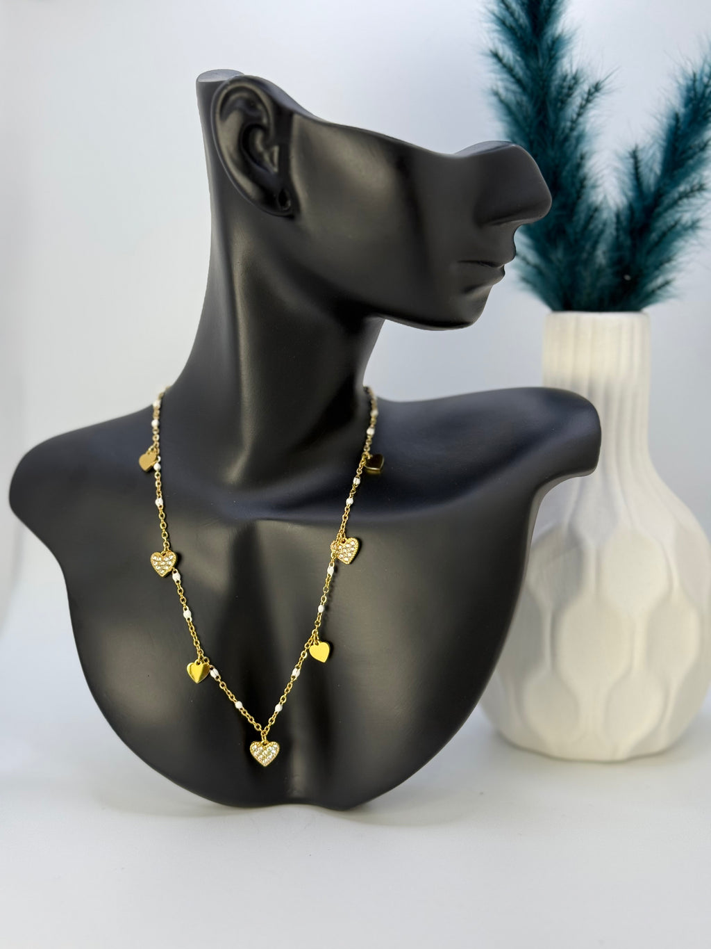 Royal Glow Neckless