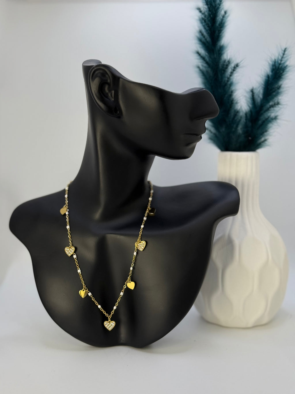 Royal Glow Neckless