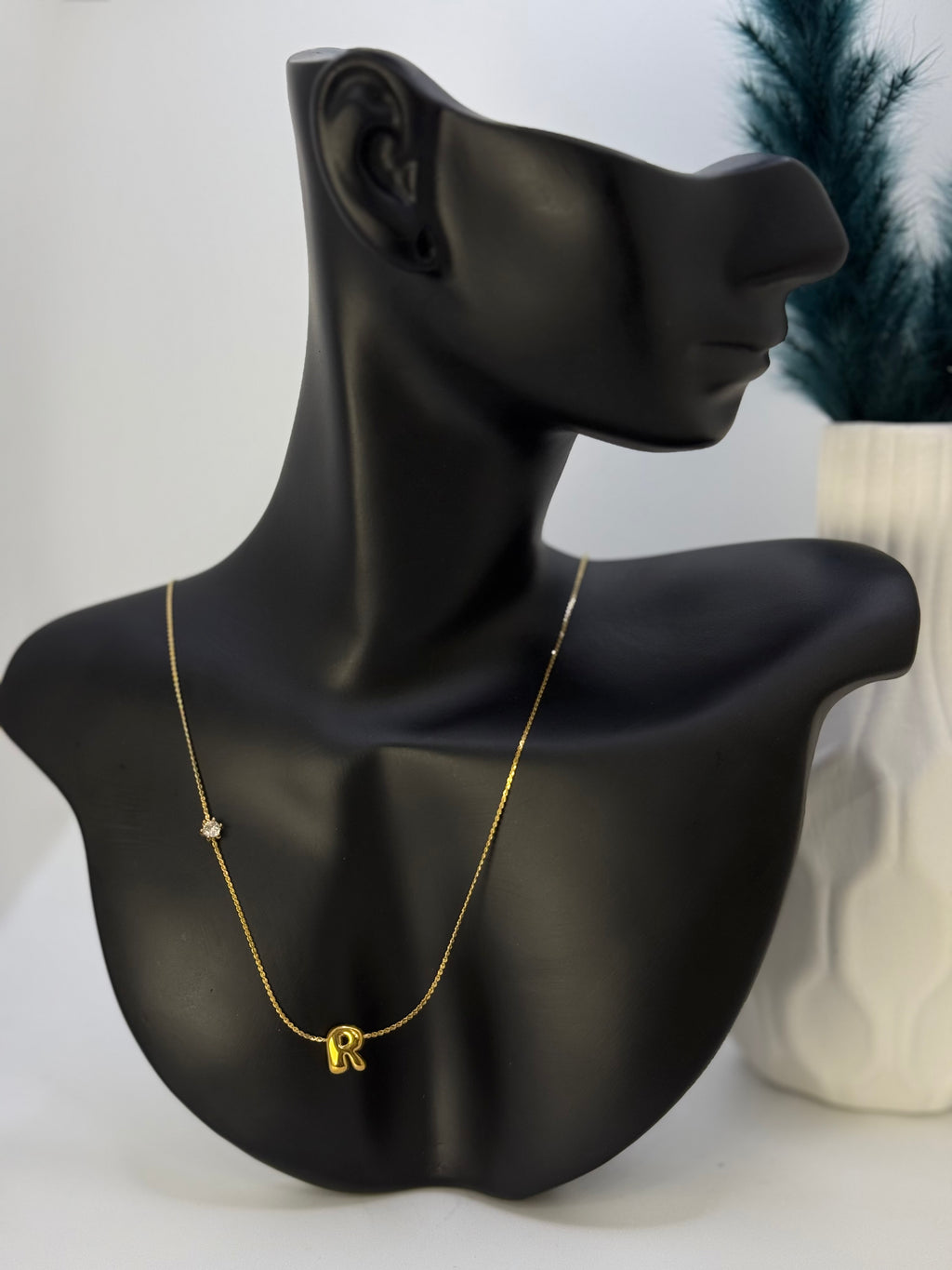 Daily Luxe Neckless