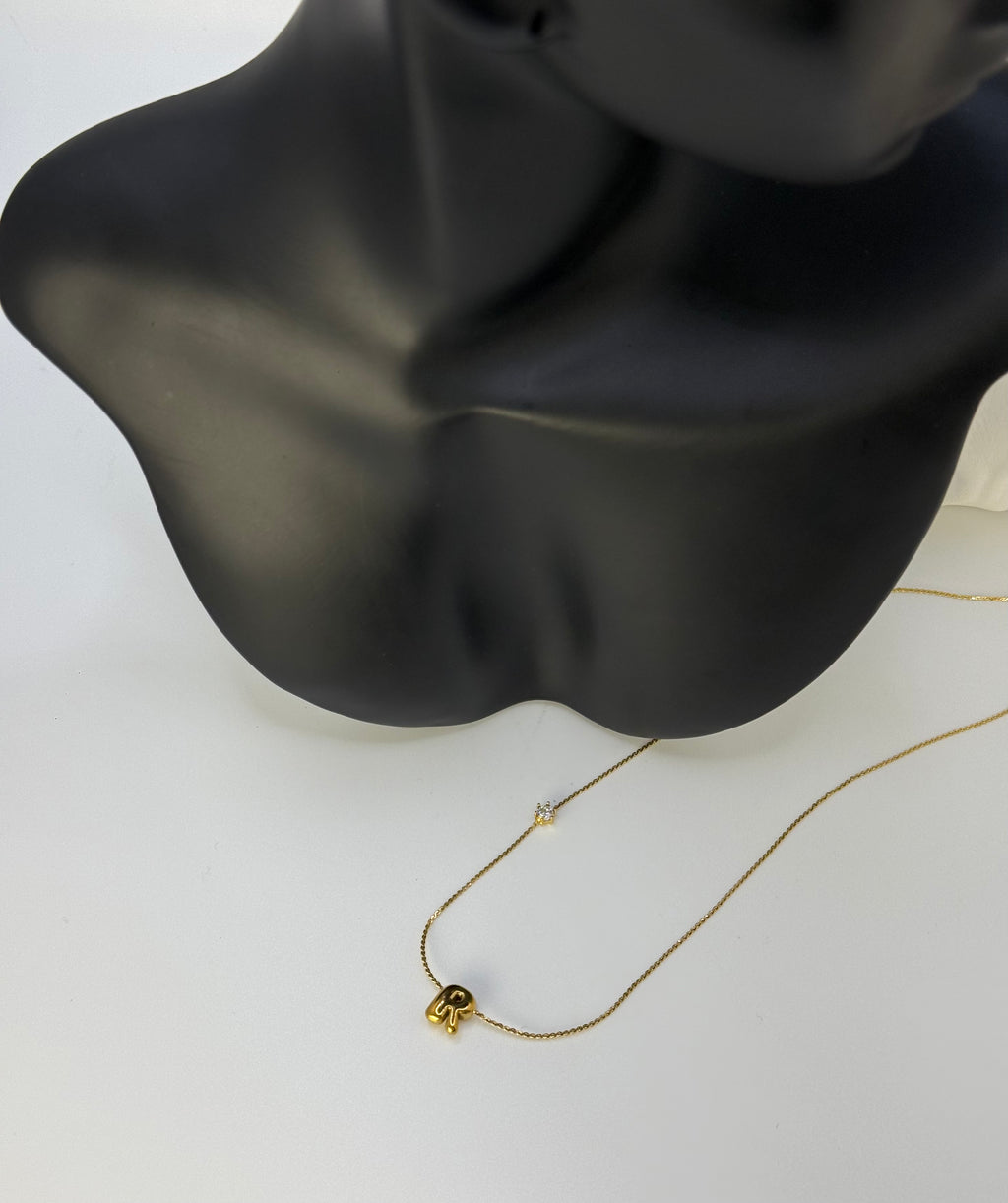Daily Luxe Neckless