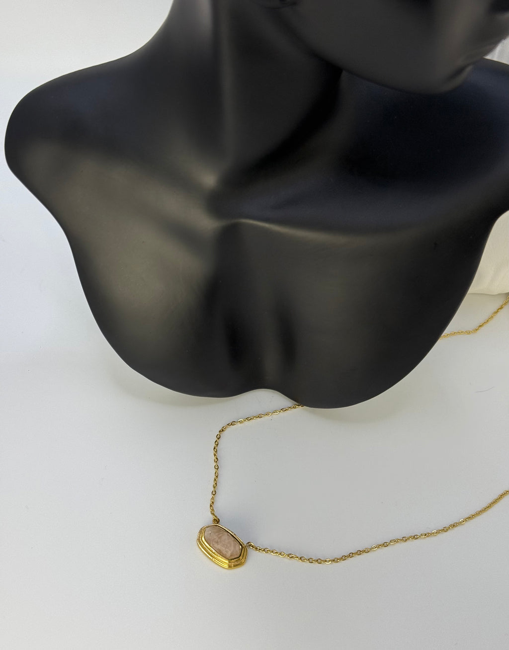 Diamond Aura Neckless