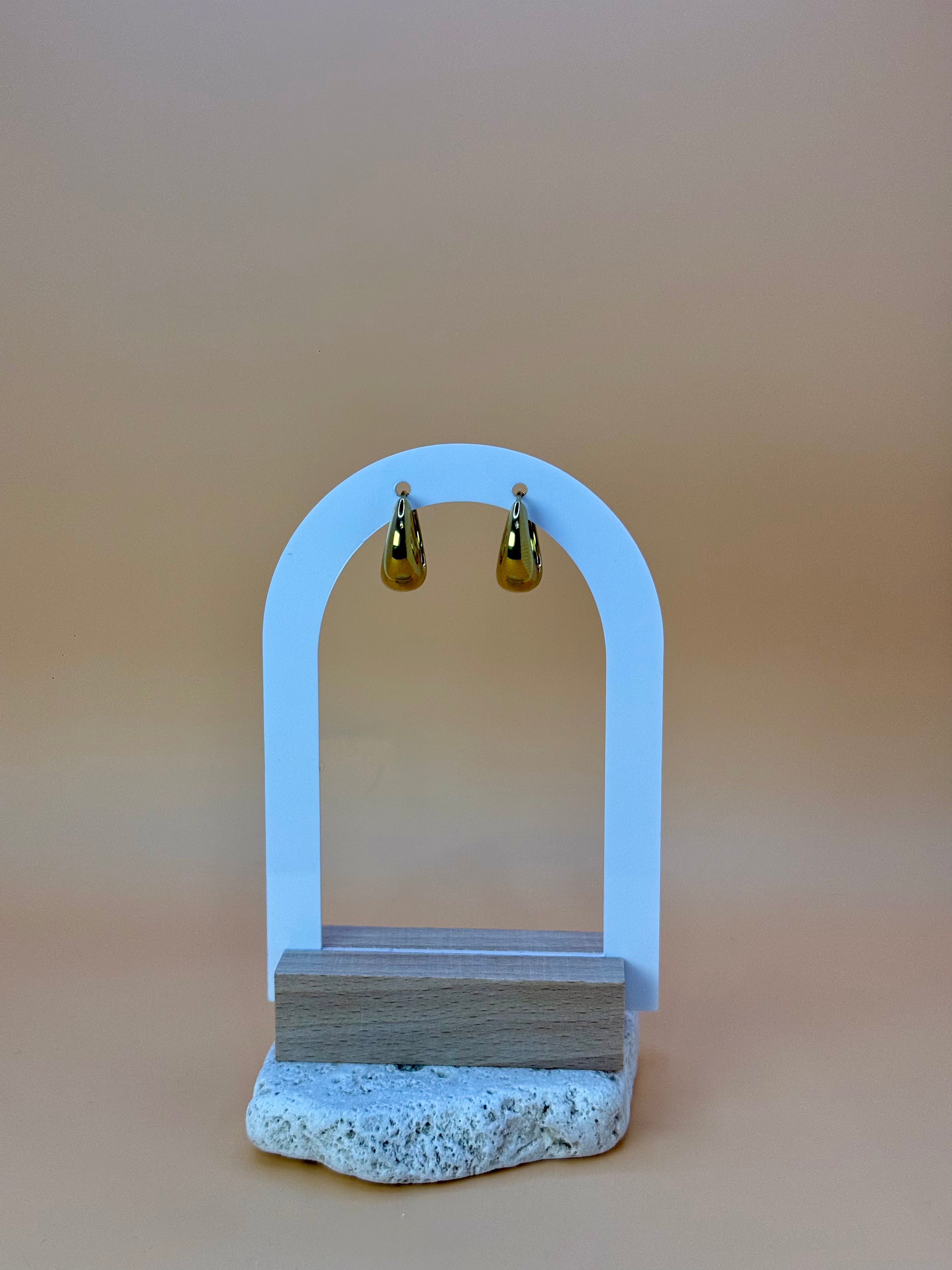 Feminine Glow Earrings