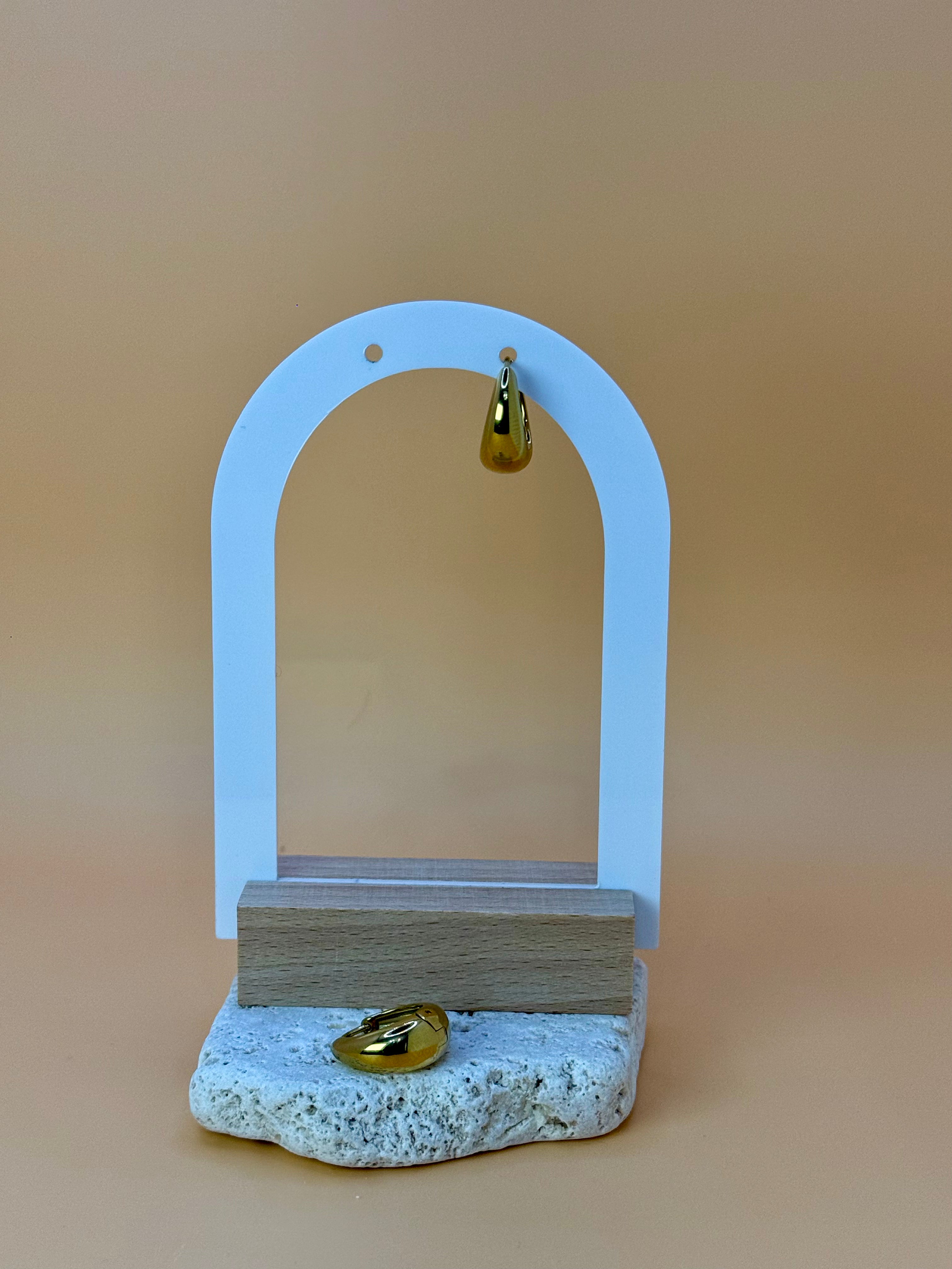 Feminine Glow Earrings