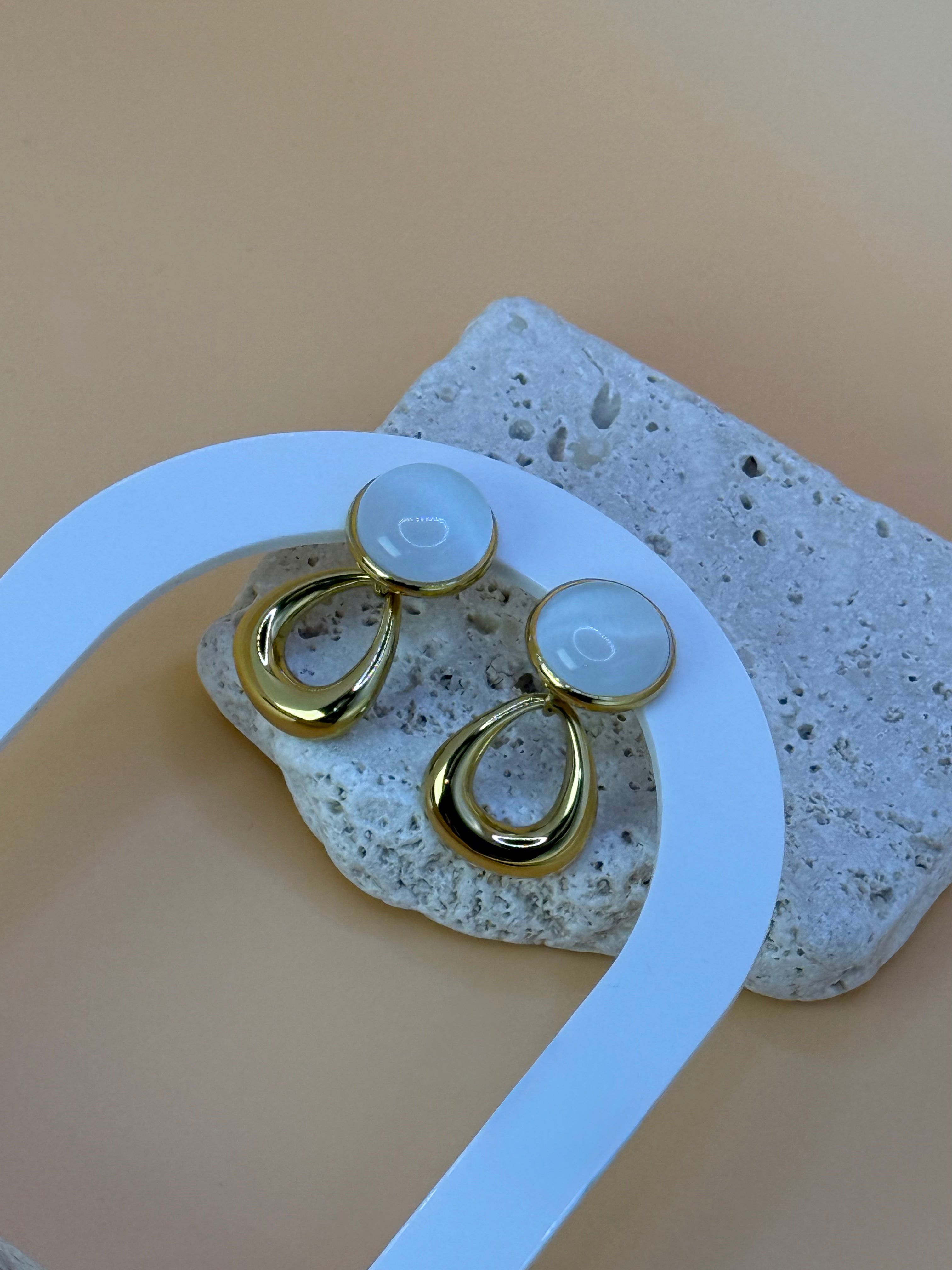 Pearl Glow Earrings