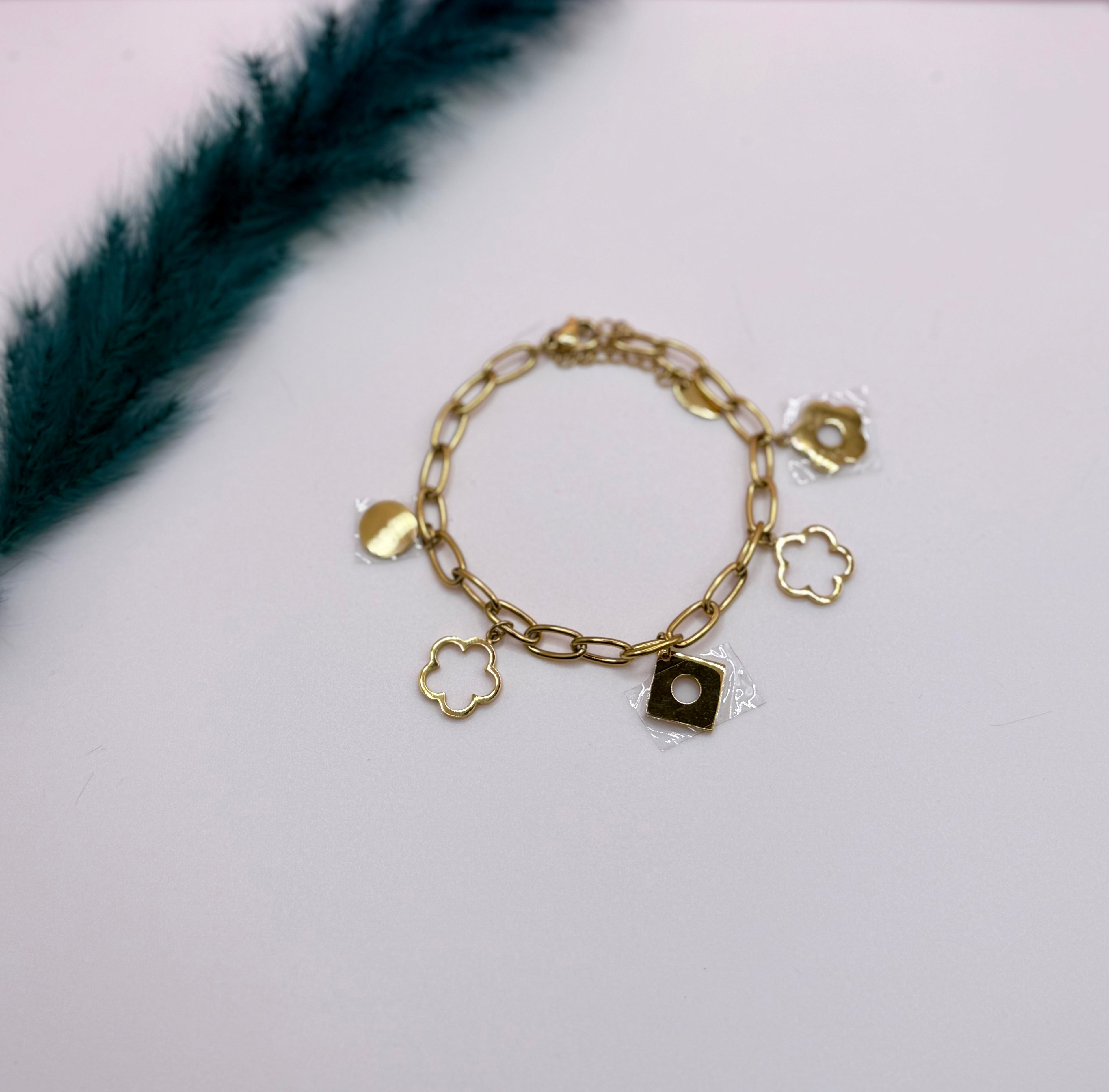 Pretty Links Bracelet