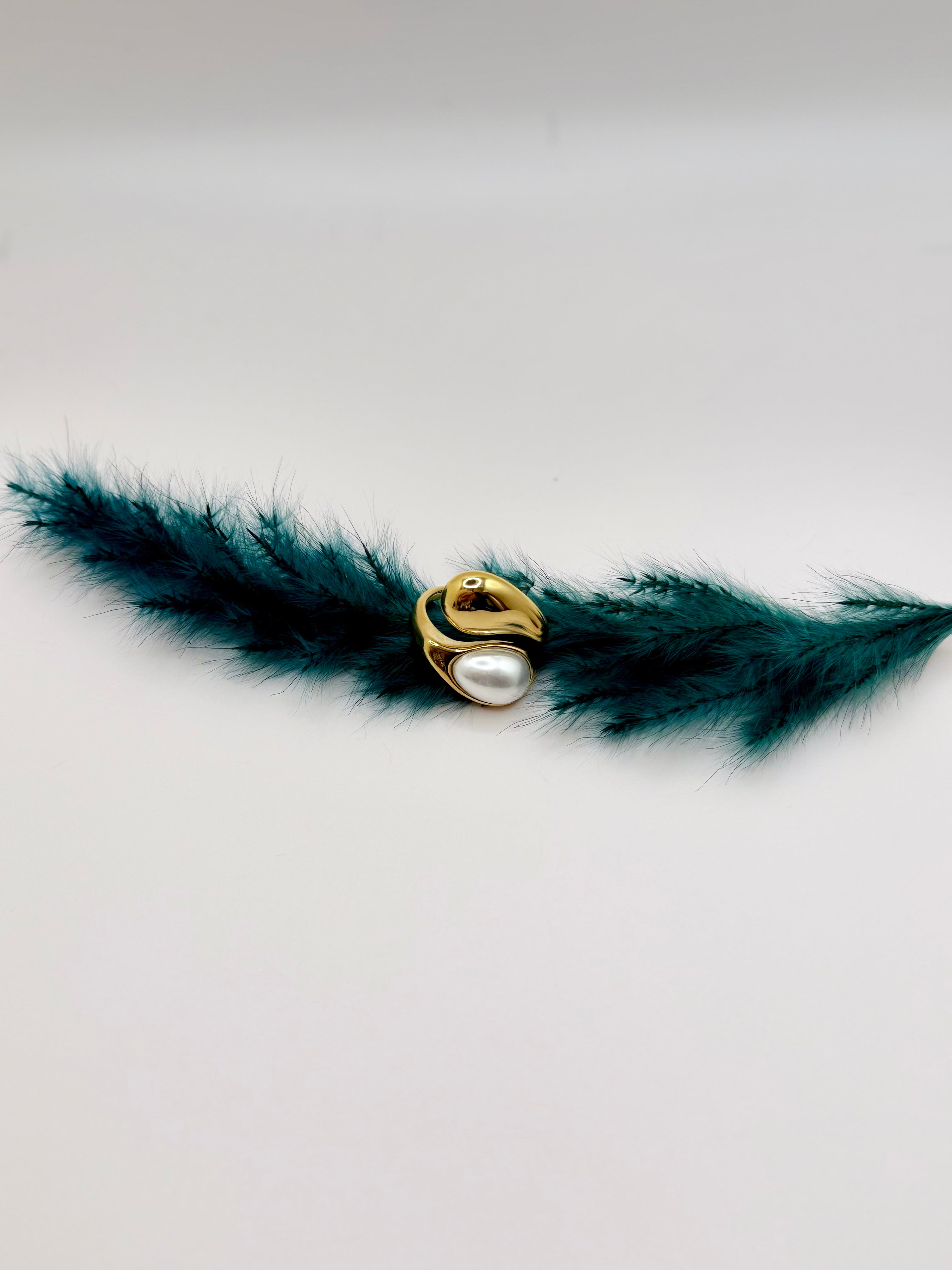 Luxury Glow Ring