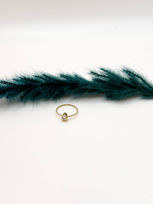 Crystal Glow Ring